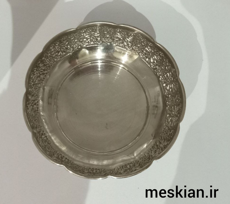 پیاله آجیل خوری پایه دار مس رنگ کروم طرح سیاه قلم